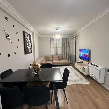 Apartment Kasim Cozy - Near Airport Tirana Laknas
