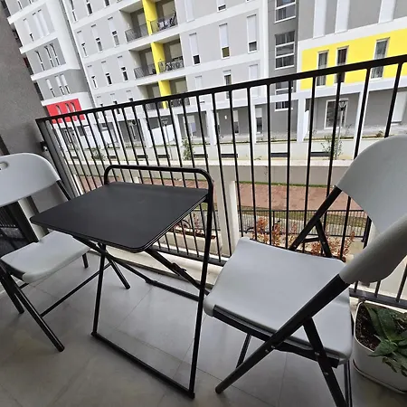 Kasim Cozy - Near Airport Tirana *