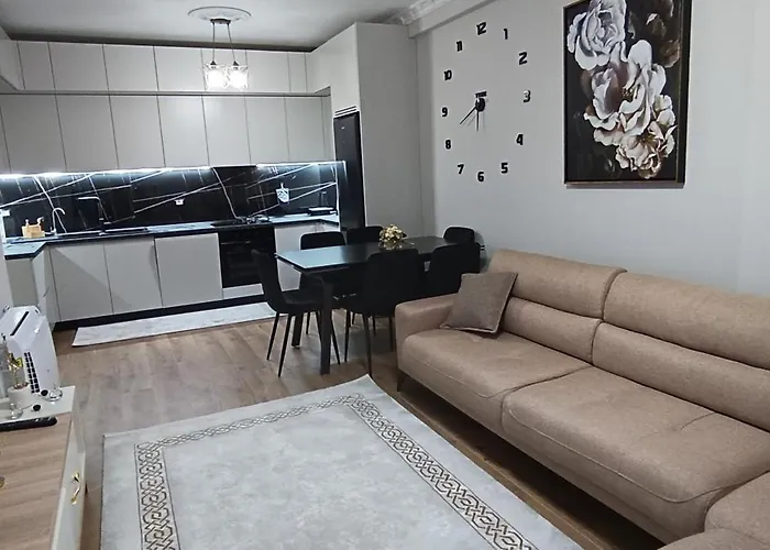 Kasim Cozy - Near Airport Tirana Appartement *