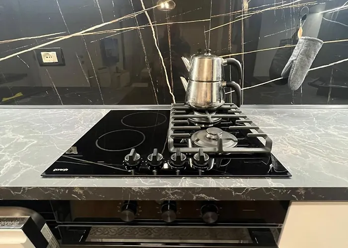 Kasim Cozy - Near Airport Tirana Apartament